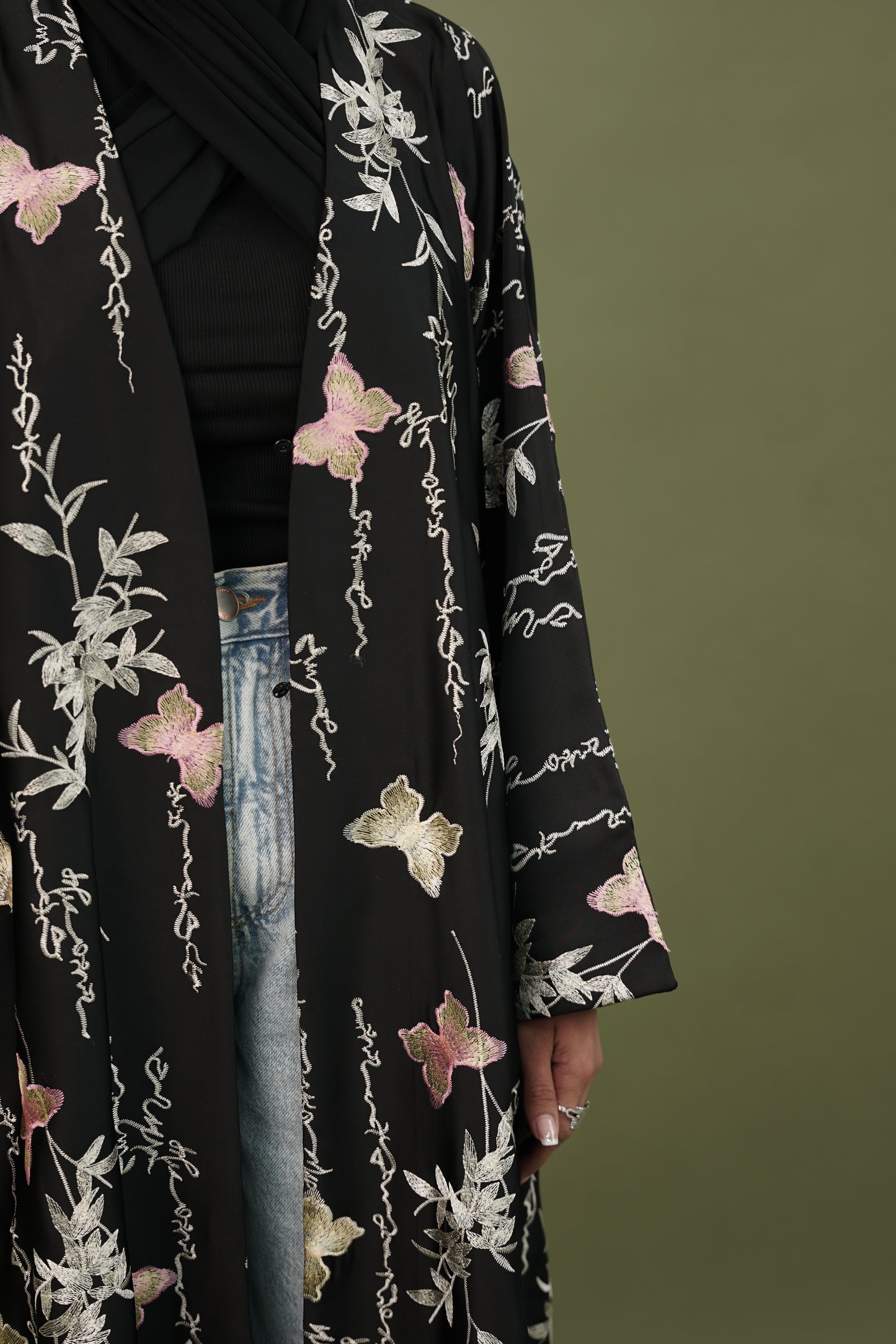LS175 Black A Cut modest Abaya