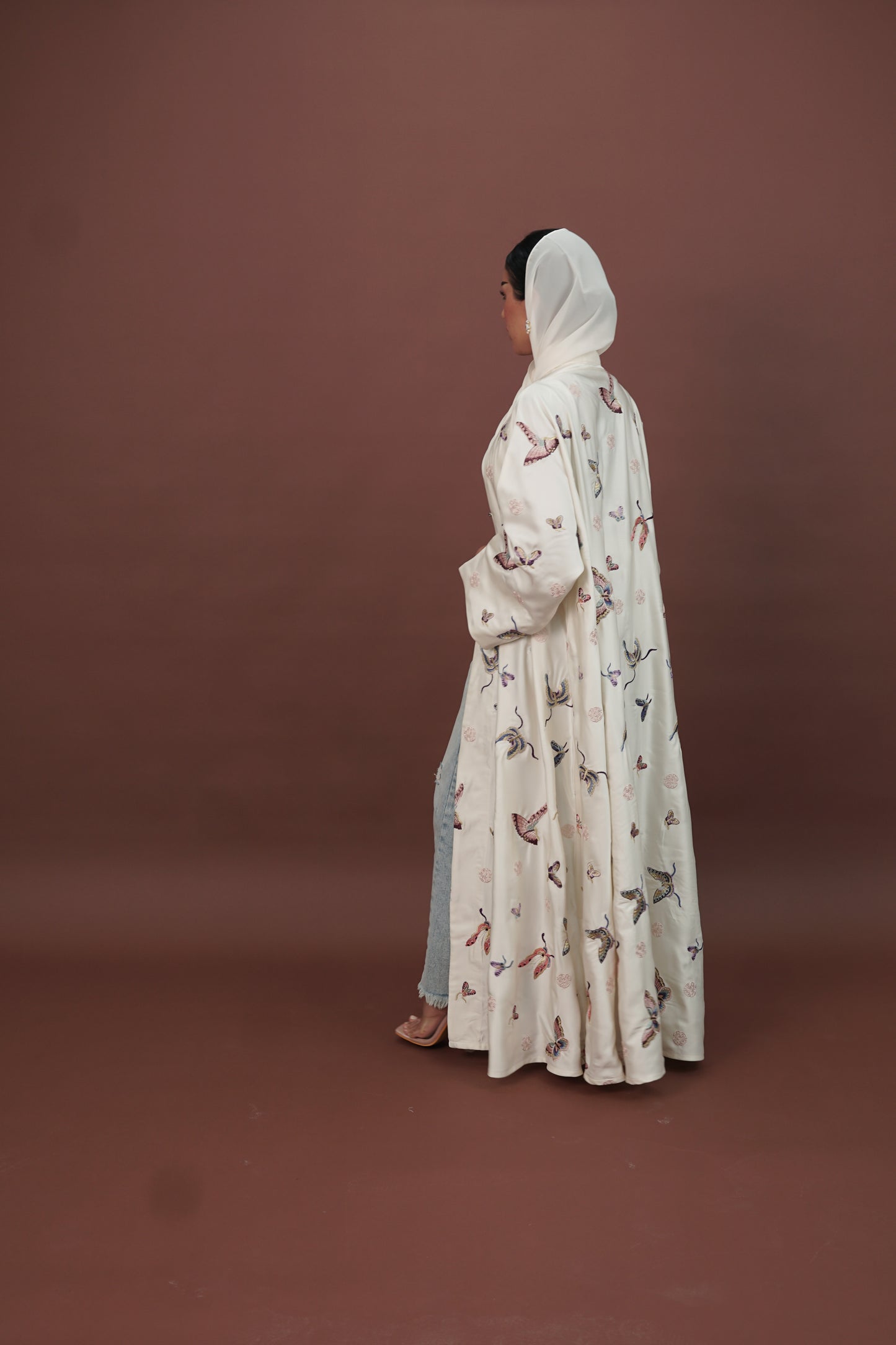 LS176 Off White A Cut modest Abaya