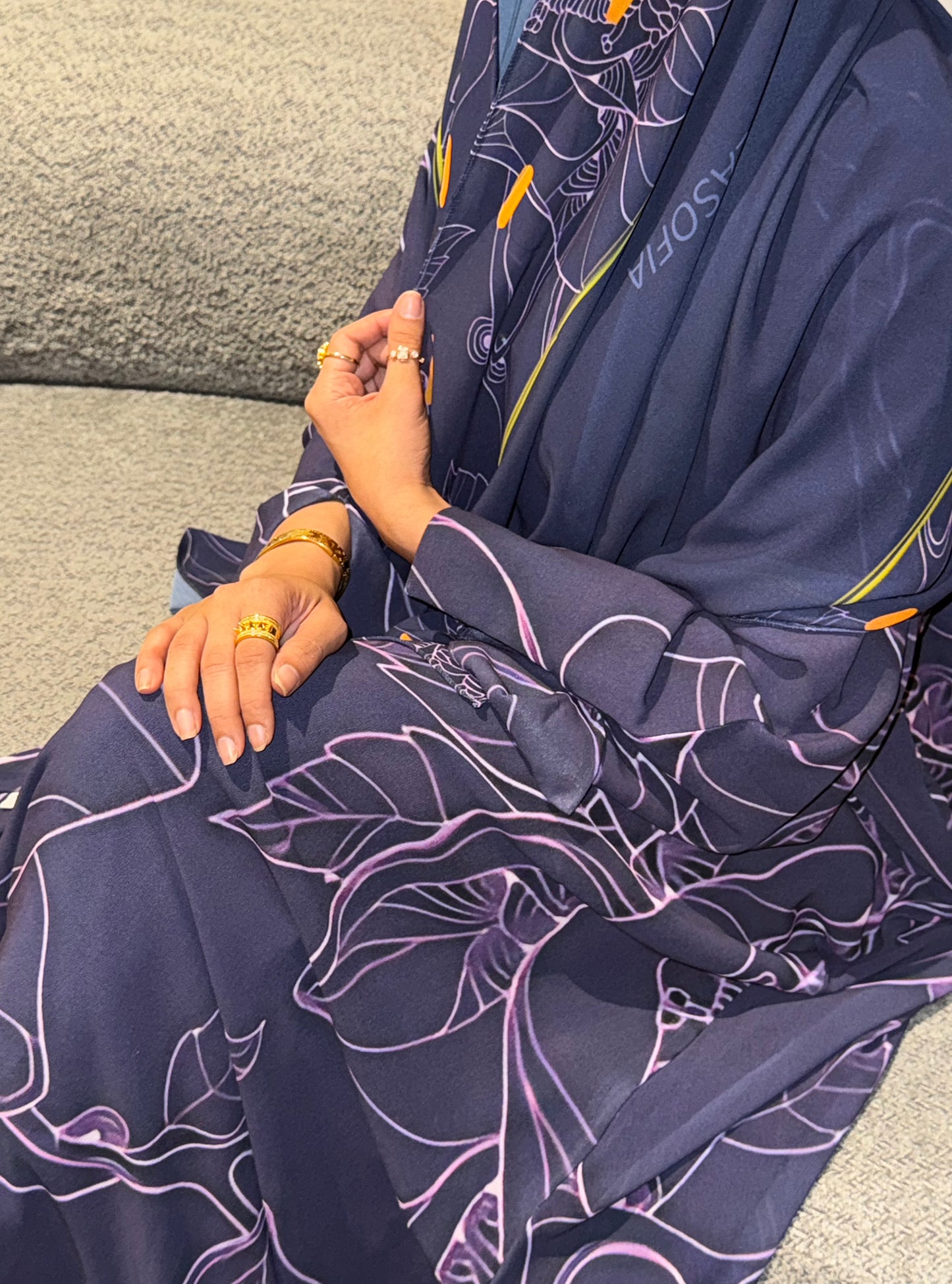 LS181 Purple Acut Modest abaya