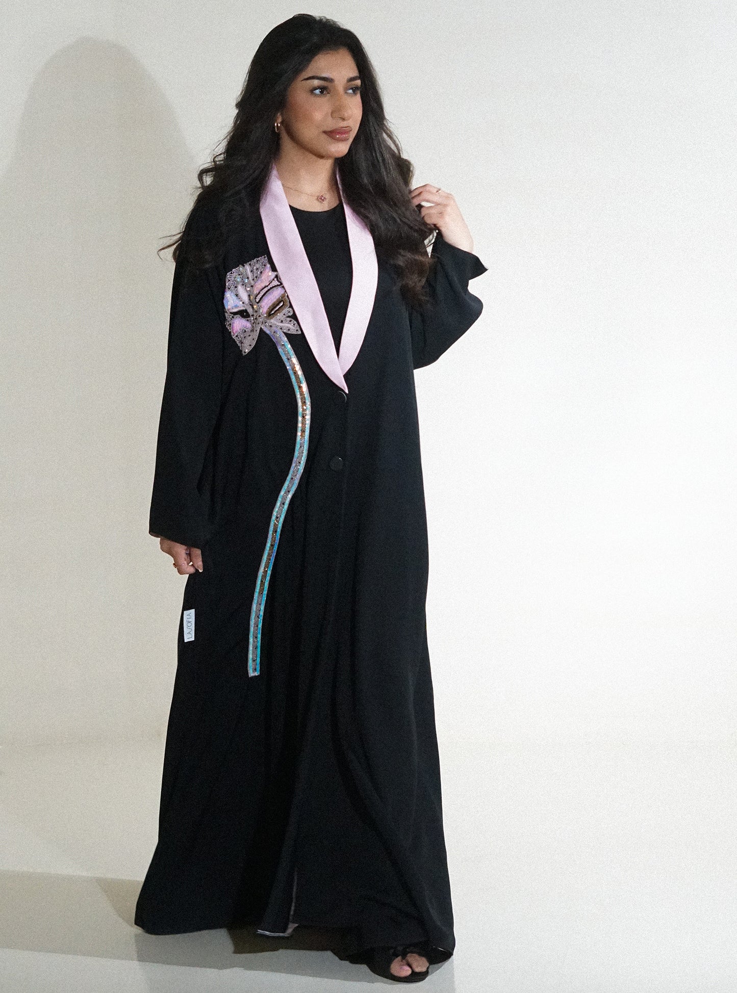 LS126 Black Acut Modest Abaya