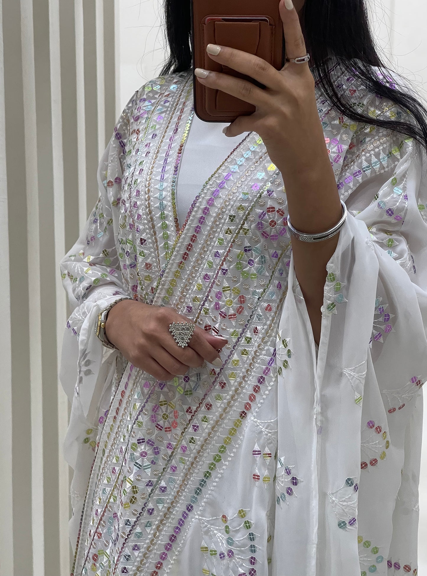 LS136 White Bisht Evening Wear