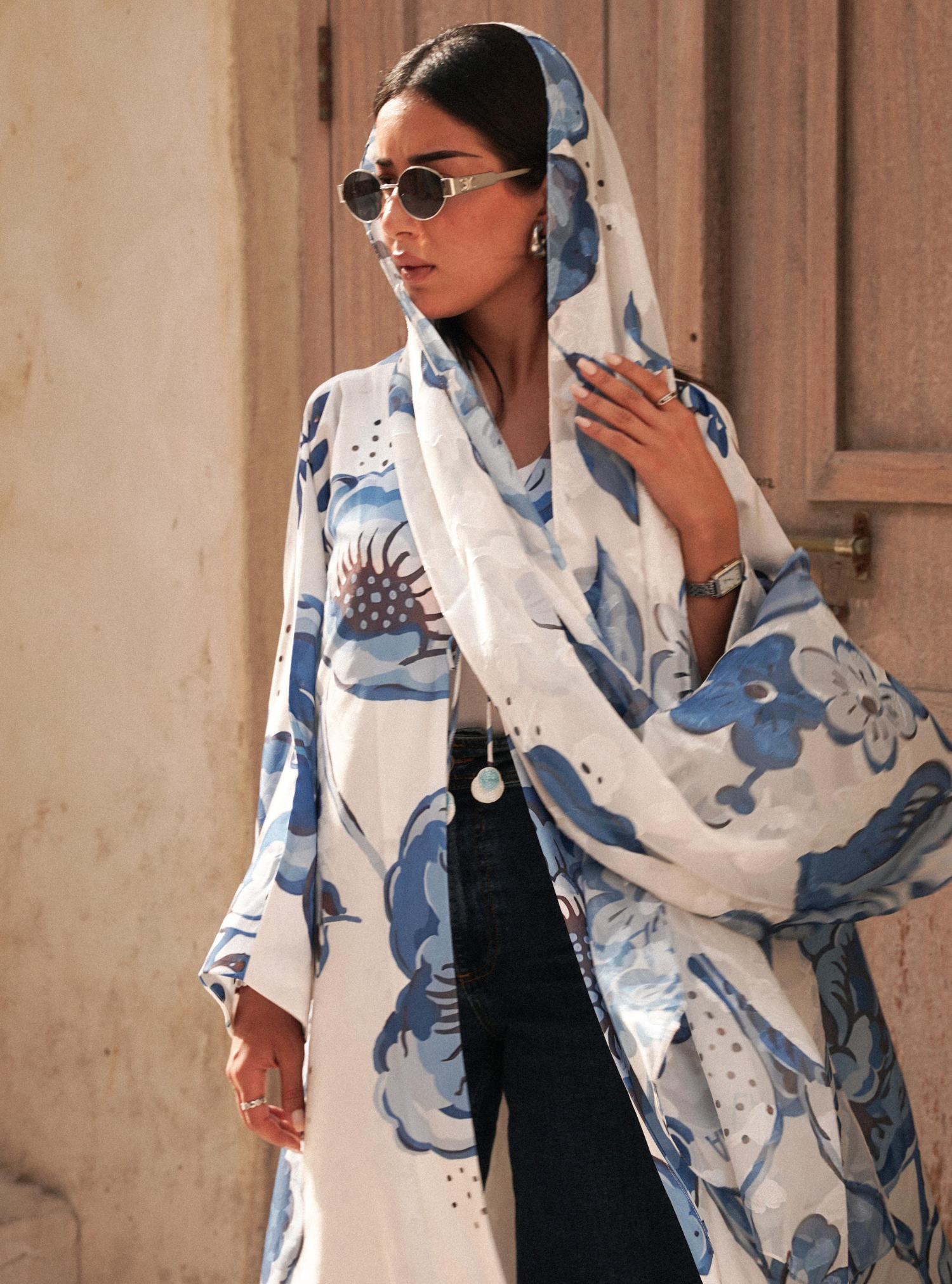 LS170- White A Cut Summer Abaya