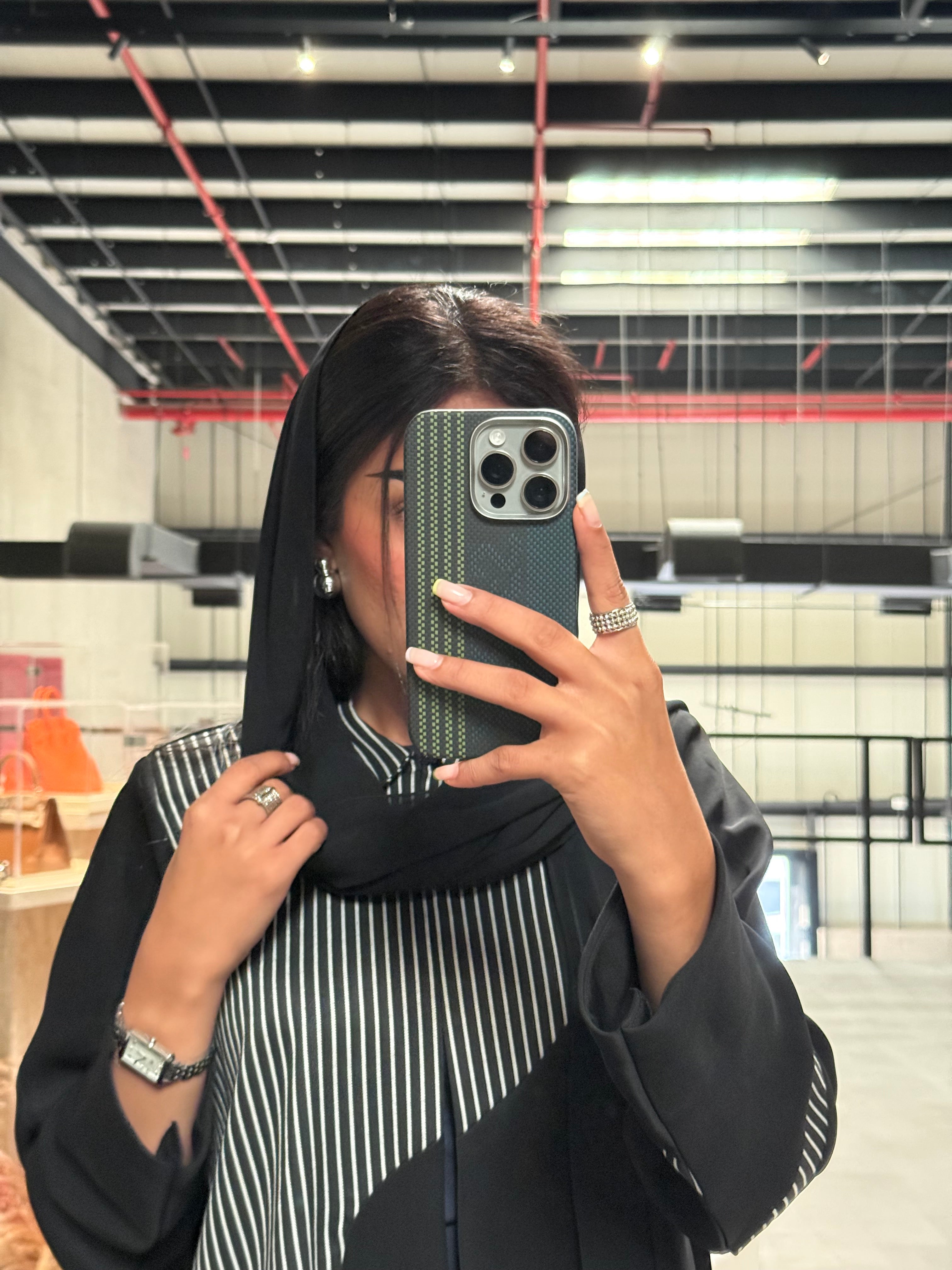 LS182 Black  A Cut modest  Abaya