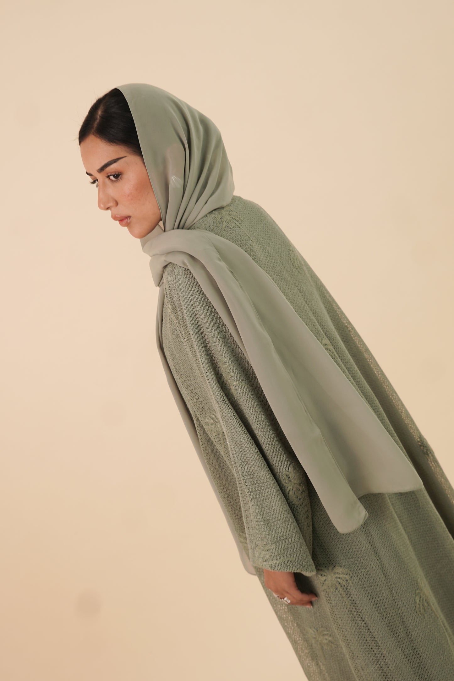 LS172 Green   A Cut Summer Abaya