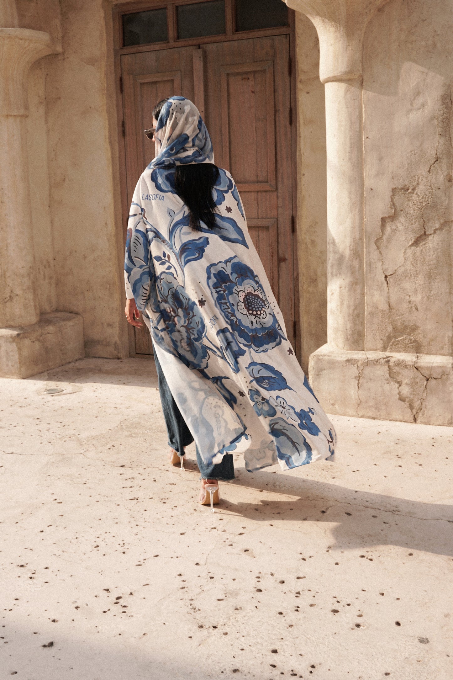 LS170- White A Cut Summer Abaya