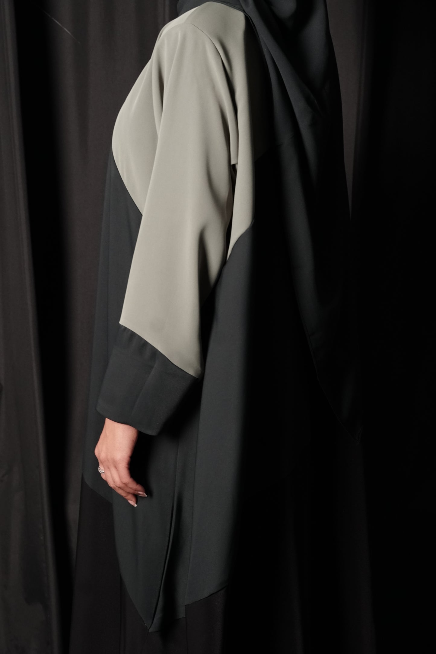 LS182 Black  A Cut modest  Abaya