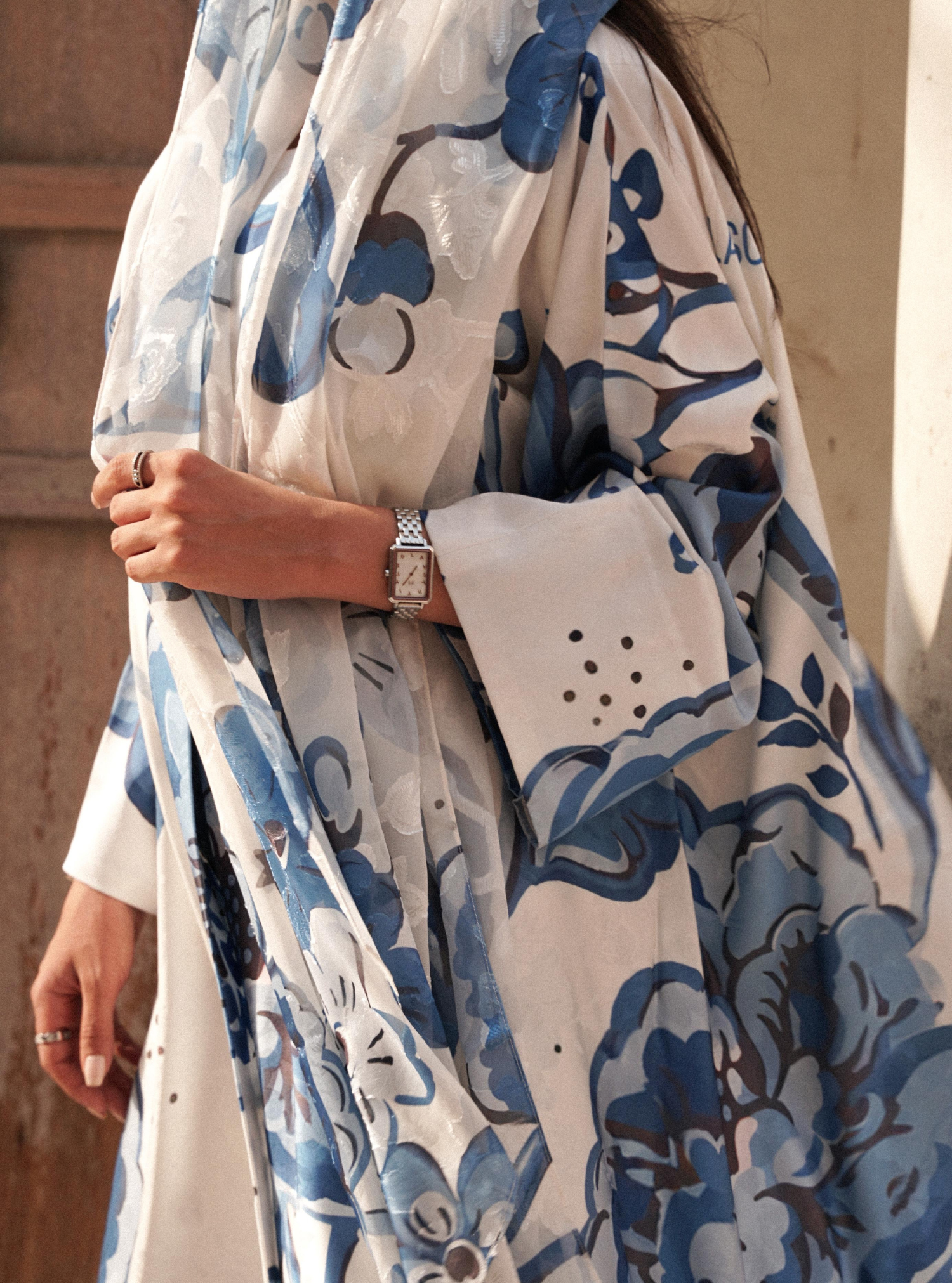 LS170- White A Cut Summer Abaya