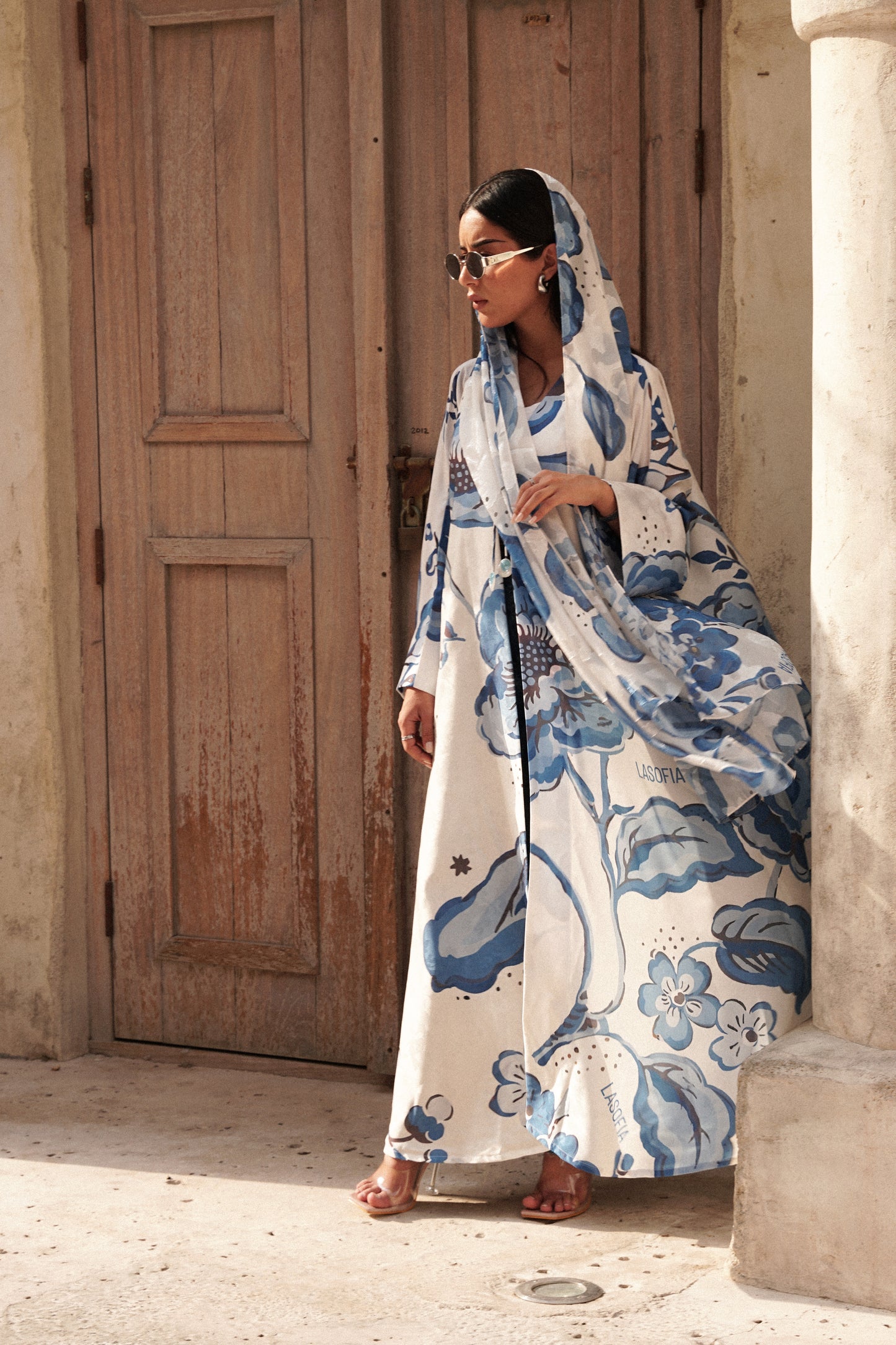LS170- White A Cut Summer Abaya