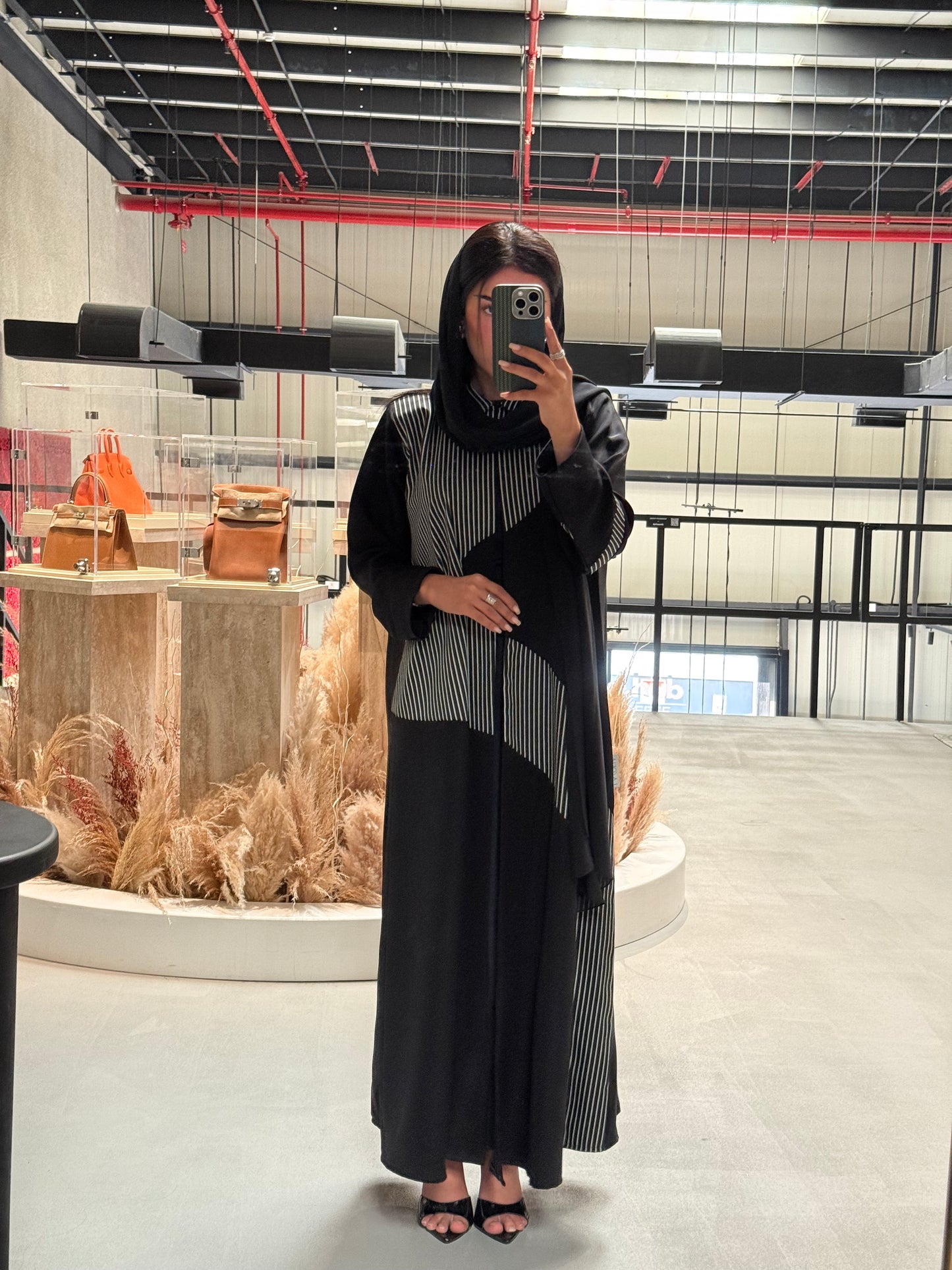 LS182 Black  A Cut modest  Abaya