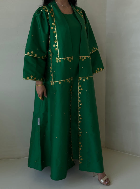LS168 Green Cloush Cut Modest Dress