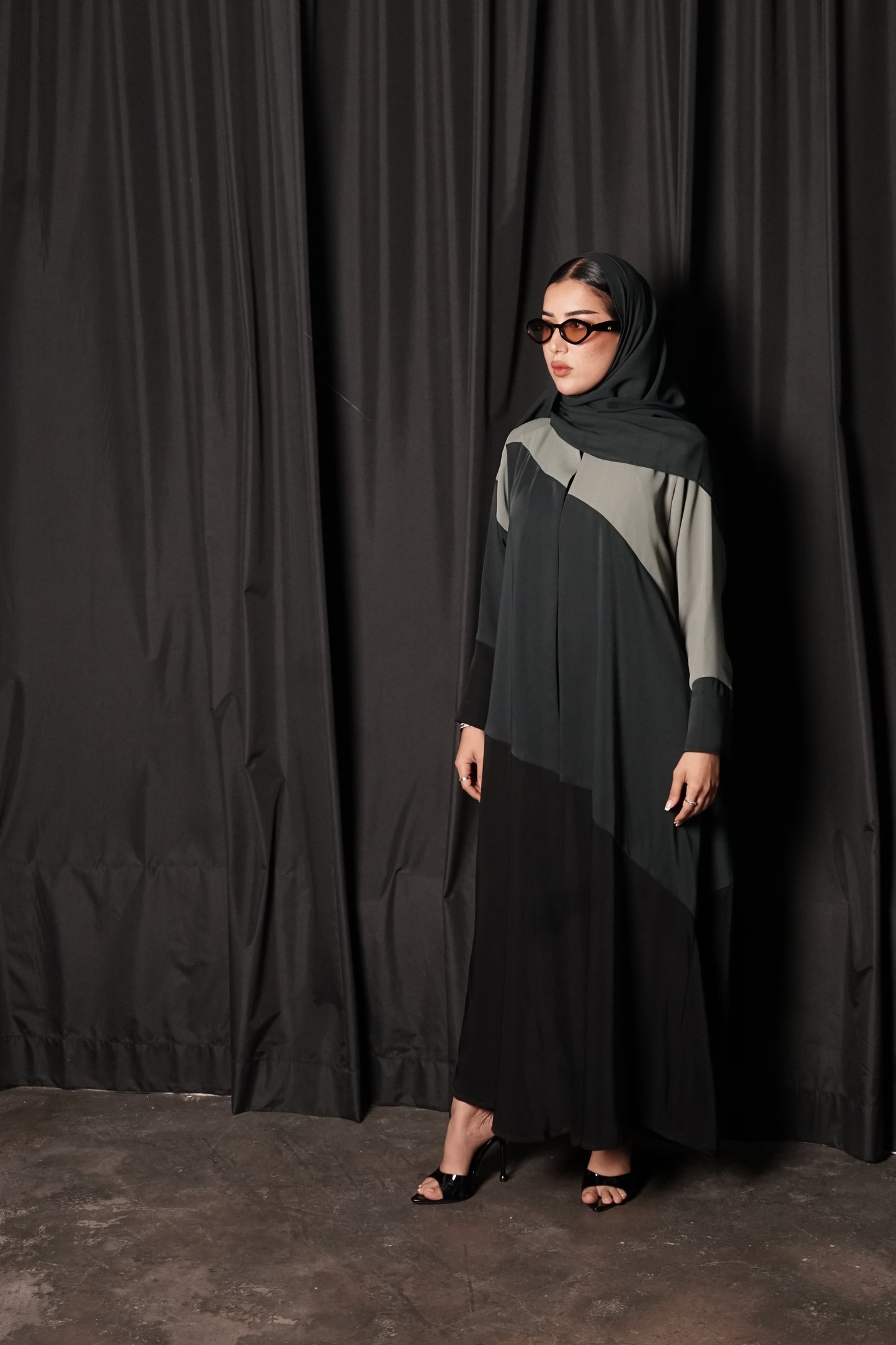 LS182 Black  A Cut modest  Abaya