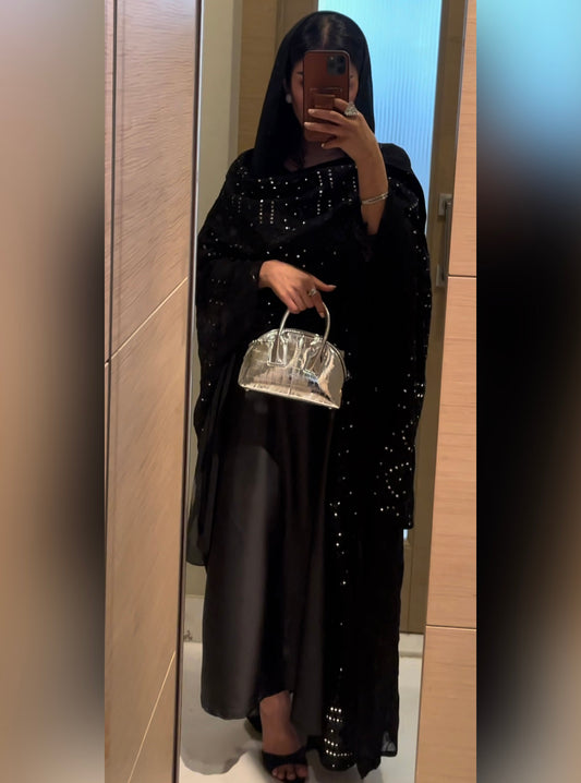 LS135 Black Bisht Evening Wear