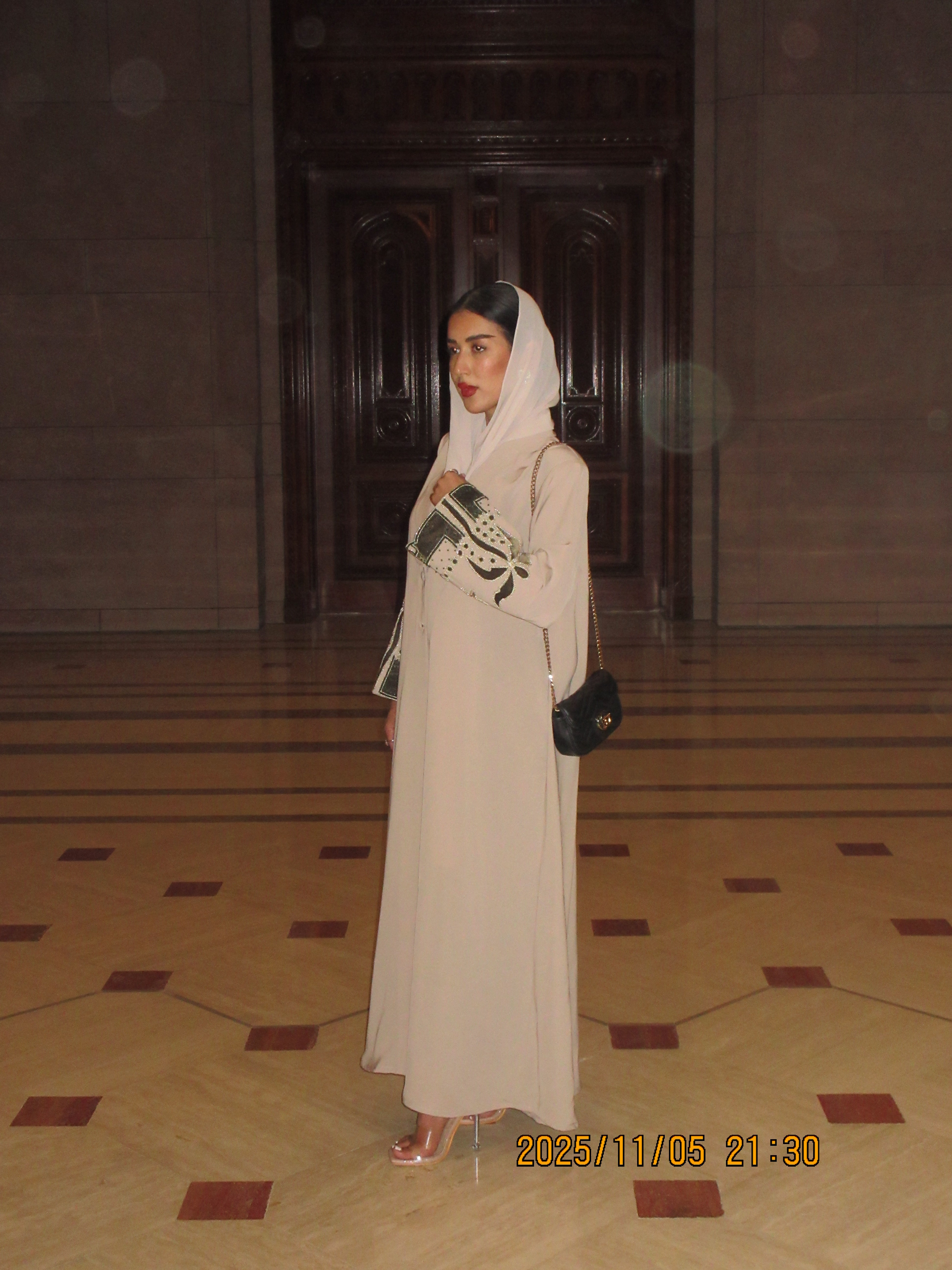 LS190 Beige A cut Modest Abaya