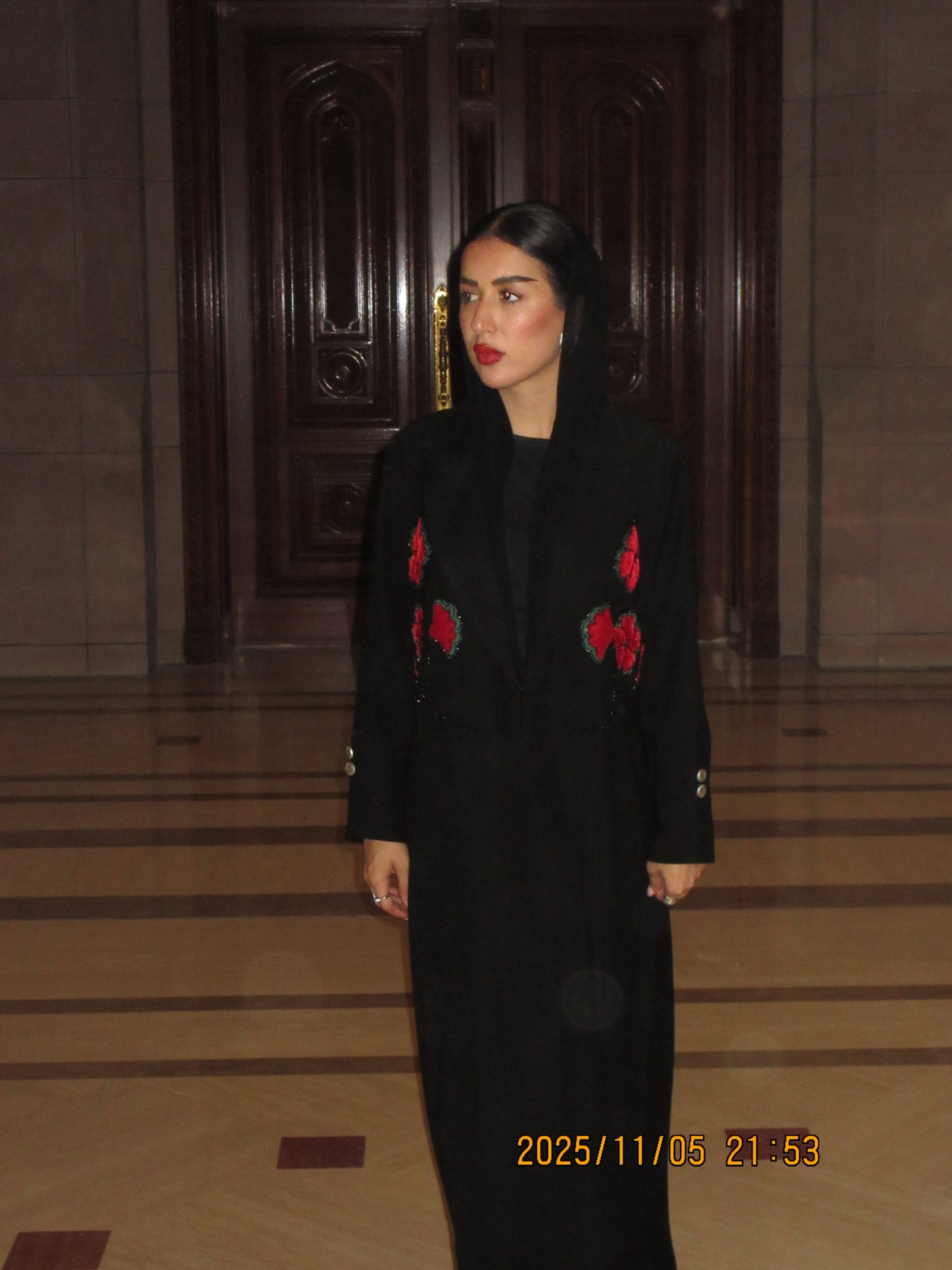 LS192 Black A cut Modest Abaya