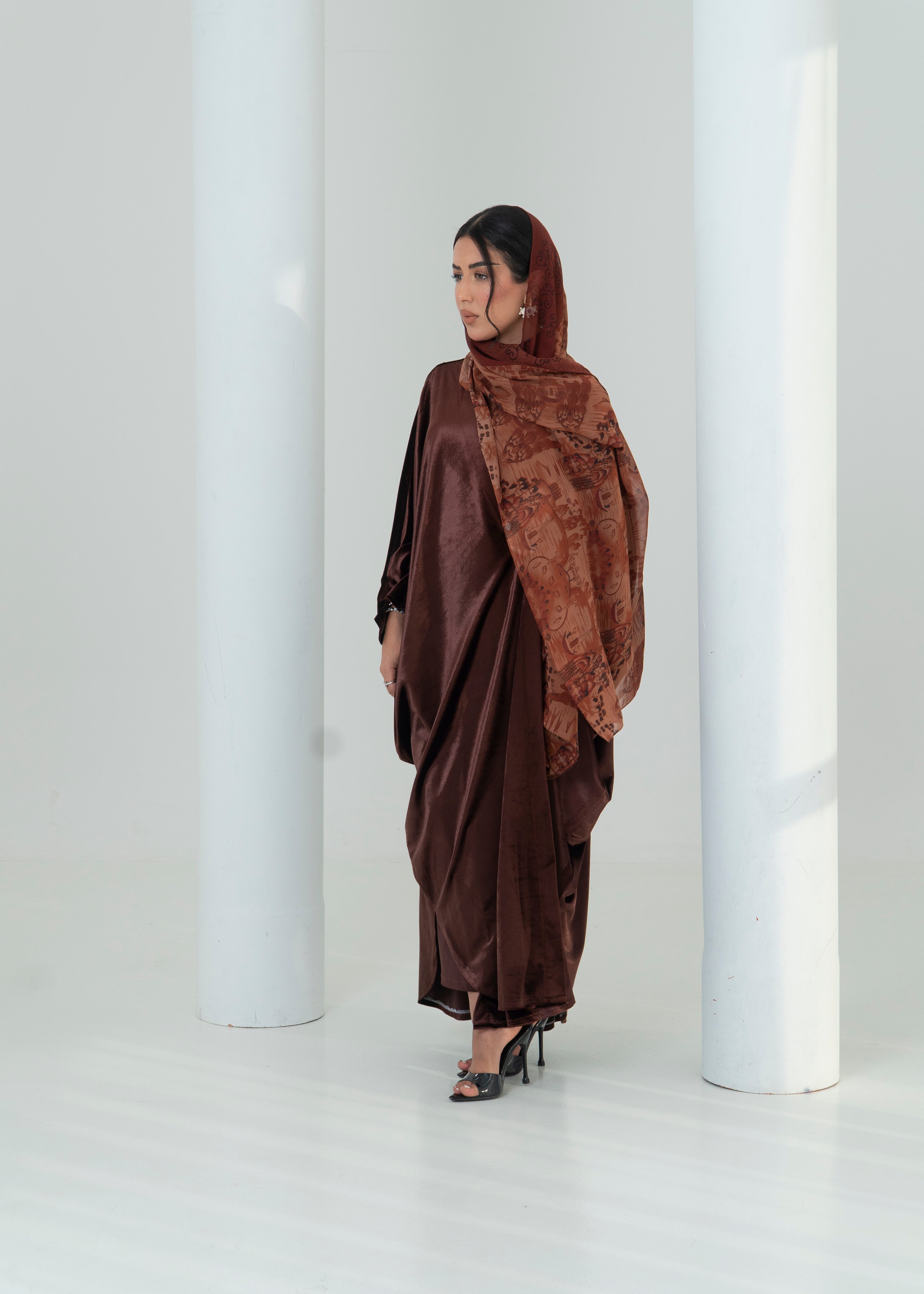 LS195 Brown Bisht Cut velvet Summer  Abaya