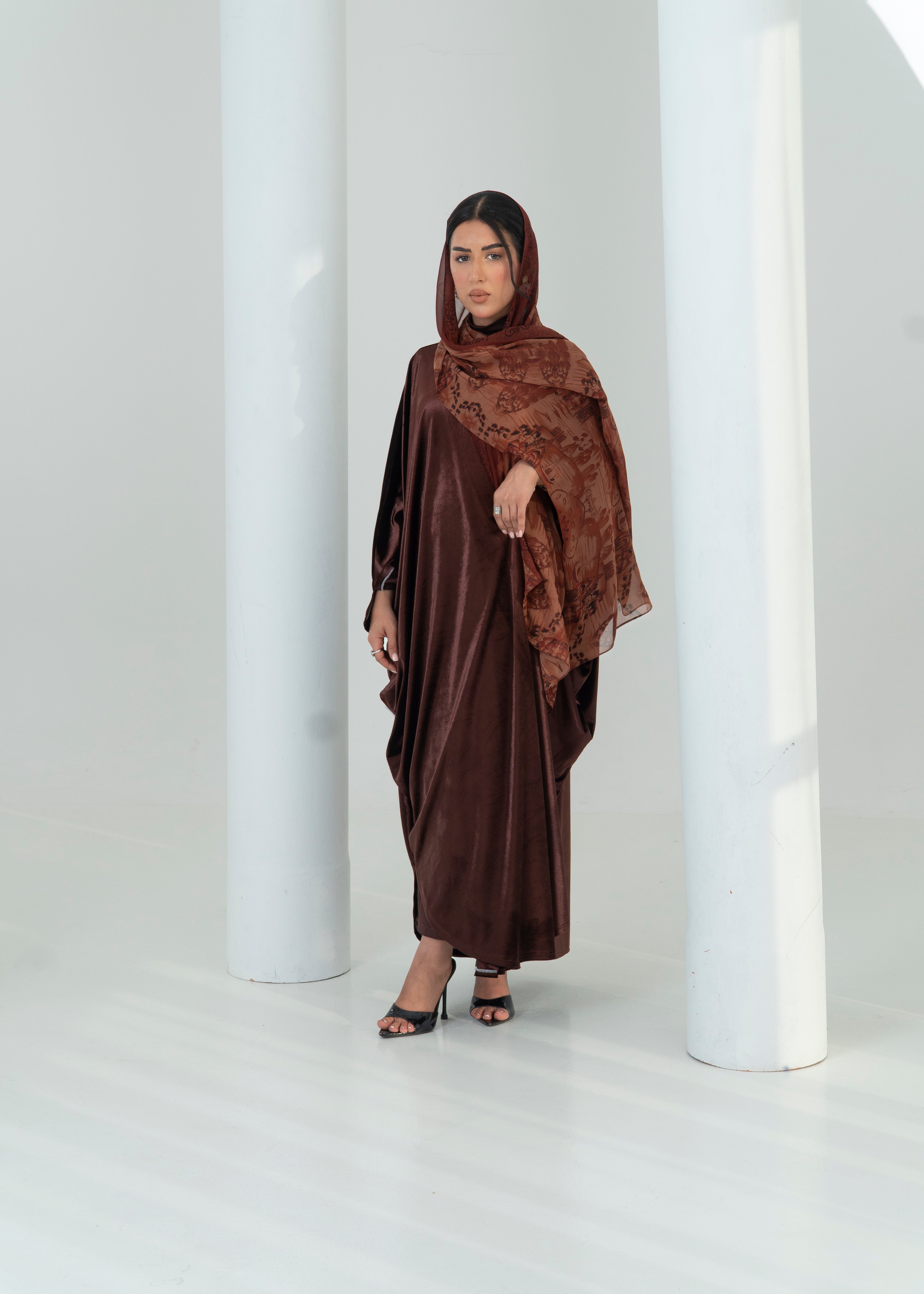 LS195 Brown Bisht Cut velvet Summer  Abaya