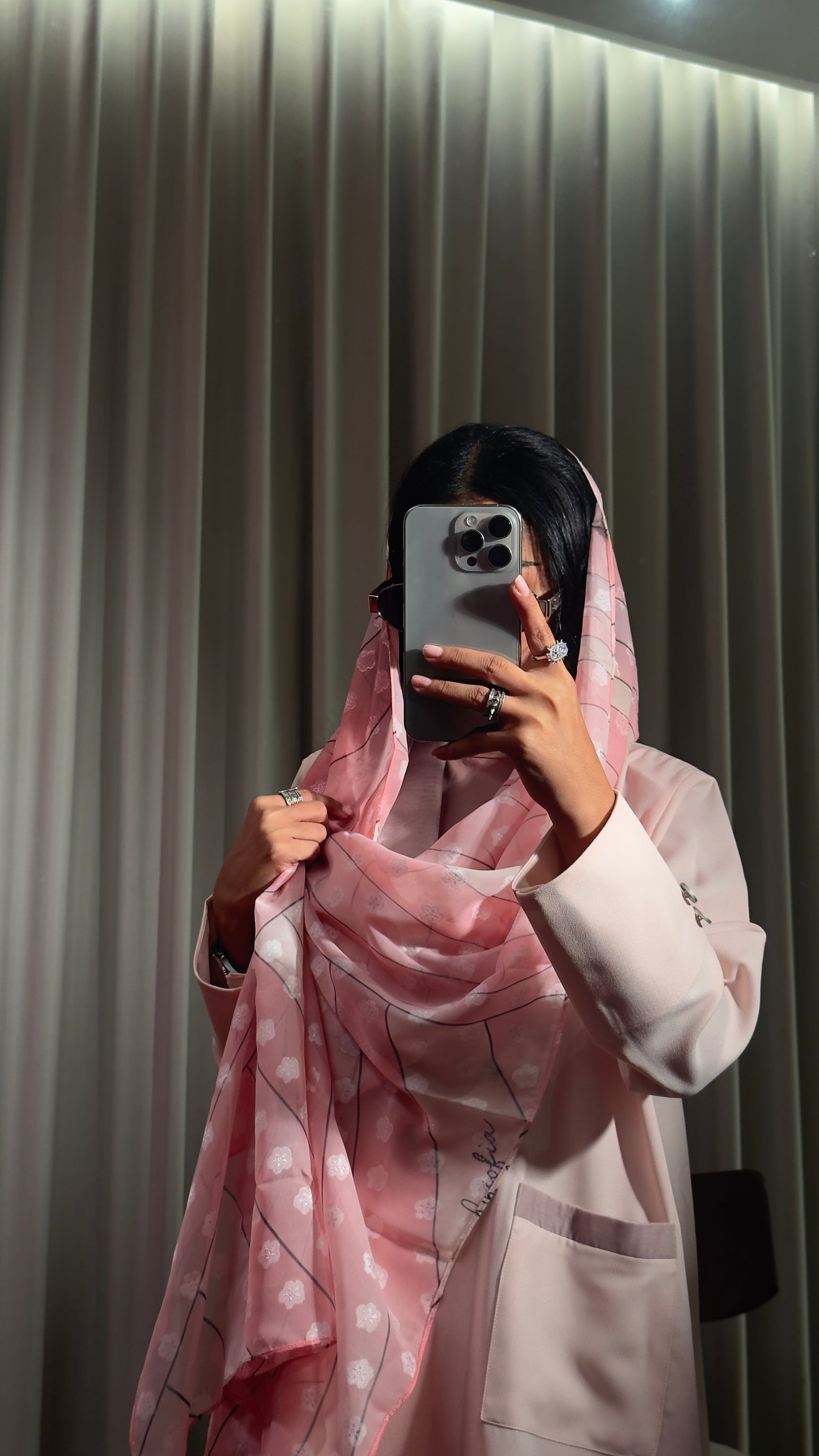 LS186 Pink Blazer A Cut Summer Abaya