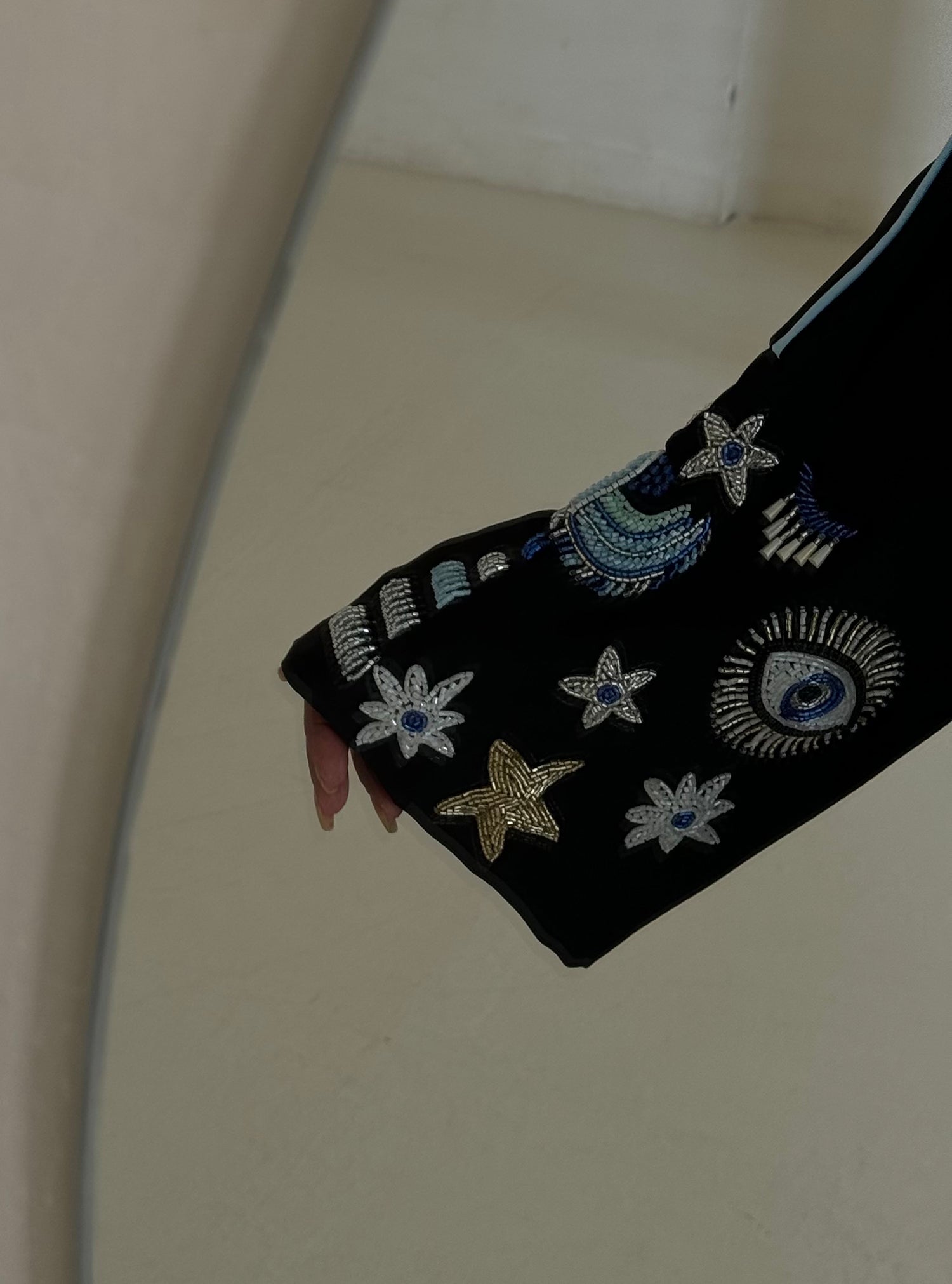 LS156 Black Acut Summary Embroidery