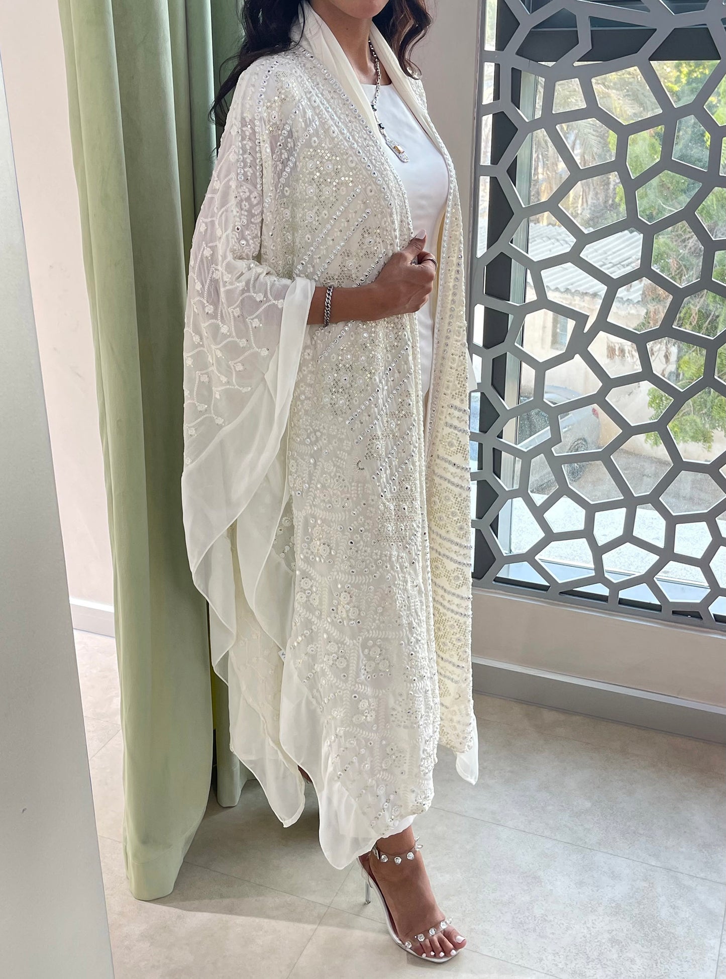 LS137 Off White Bisht Evening Wear