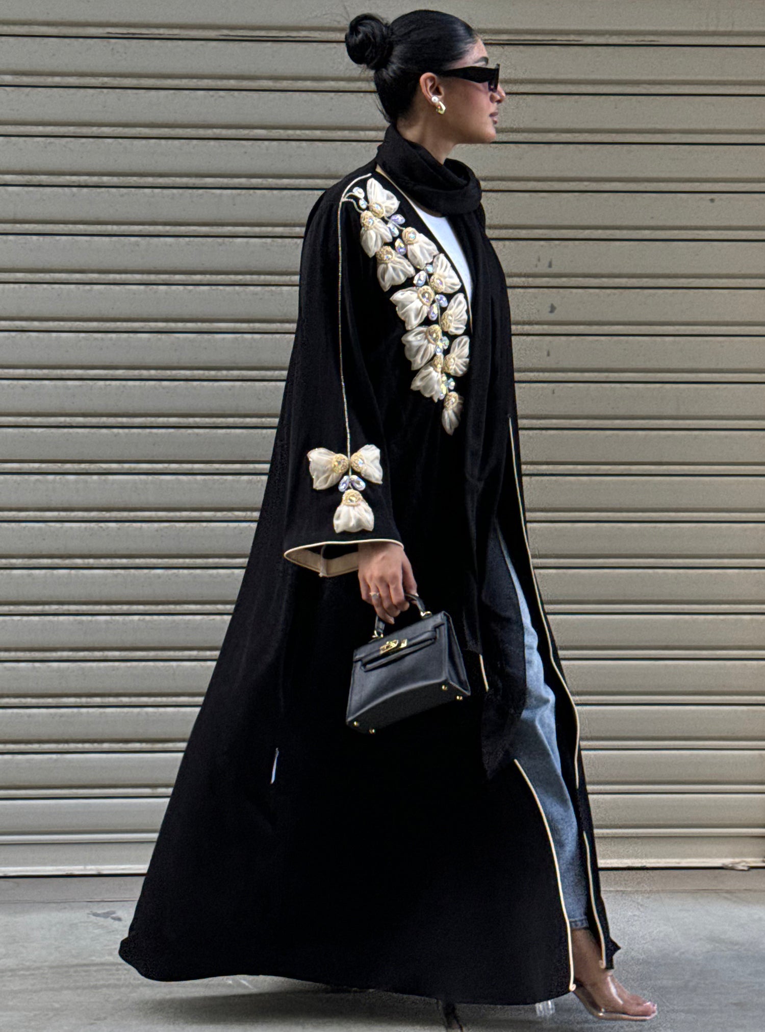LS113 Black Acut Modest Abaya