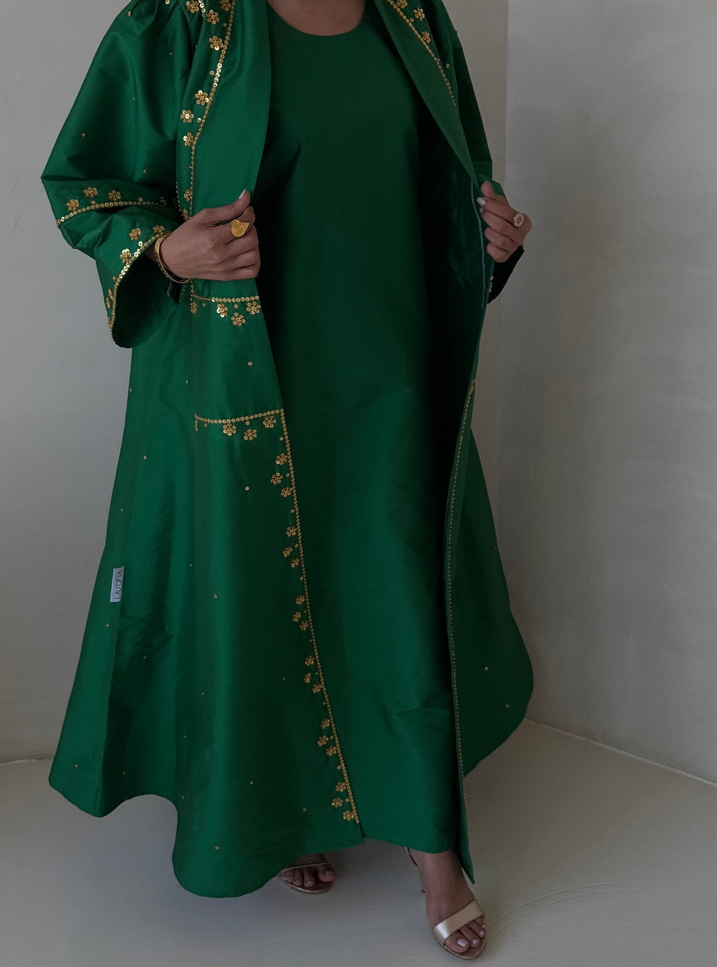 LS168 Green Cloush Cut Modest Dress