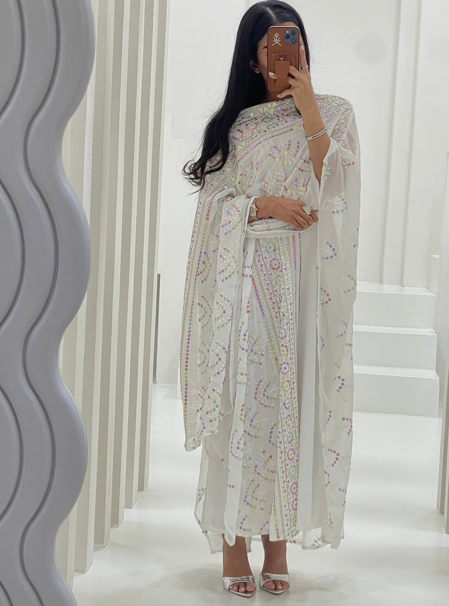 LS136 White Bisht Evening Wear