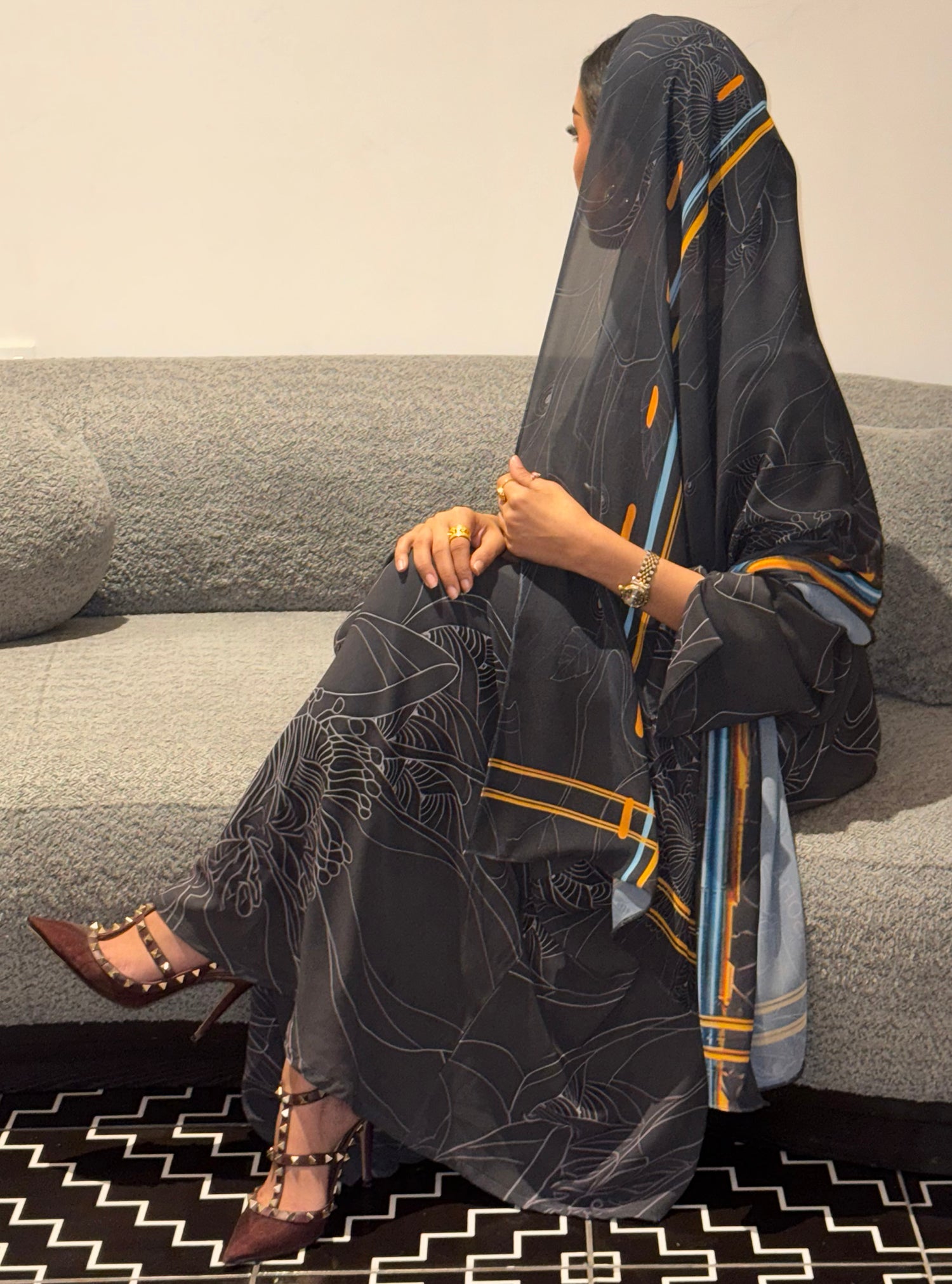 LS182 Gray A cut Modest Abaya
