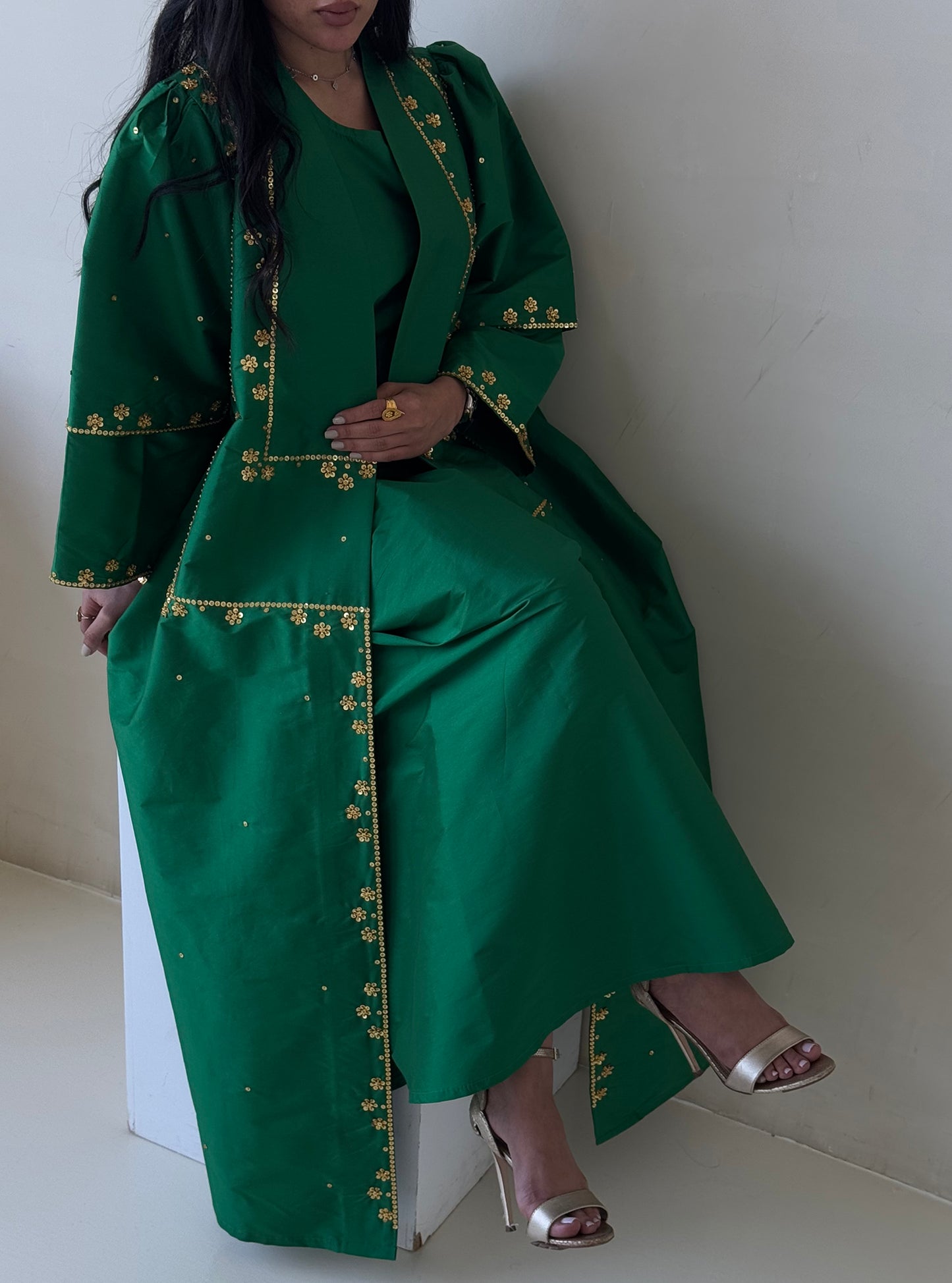 LS168 Green Cloush Cut Modest Dress